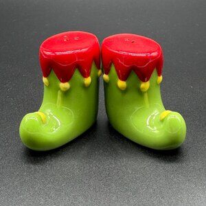 Christmas Elf Shoes Salt and Pepper Novelty Shakers Small Green and Red Hallmark